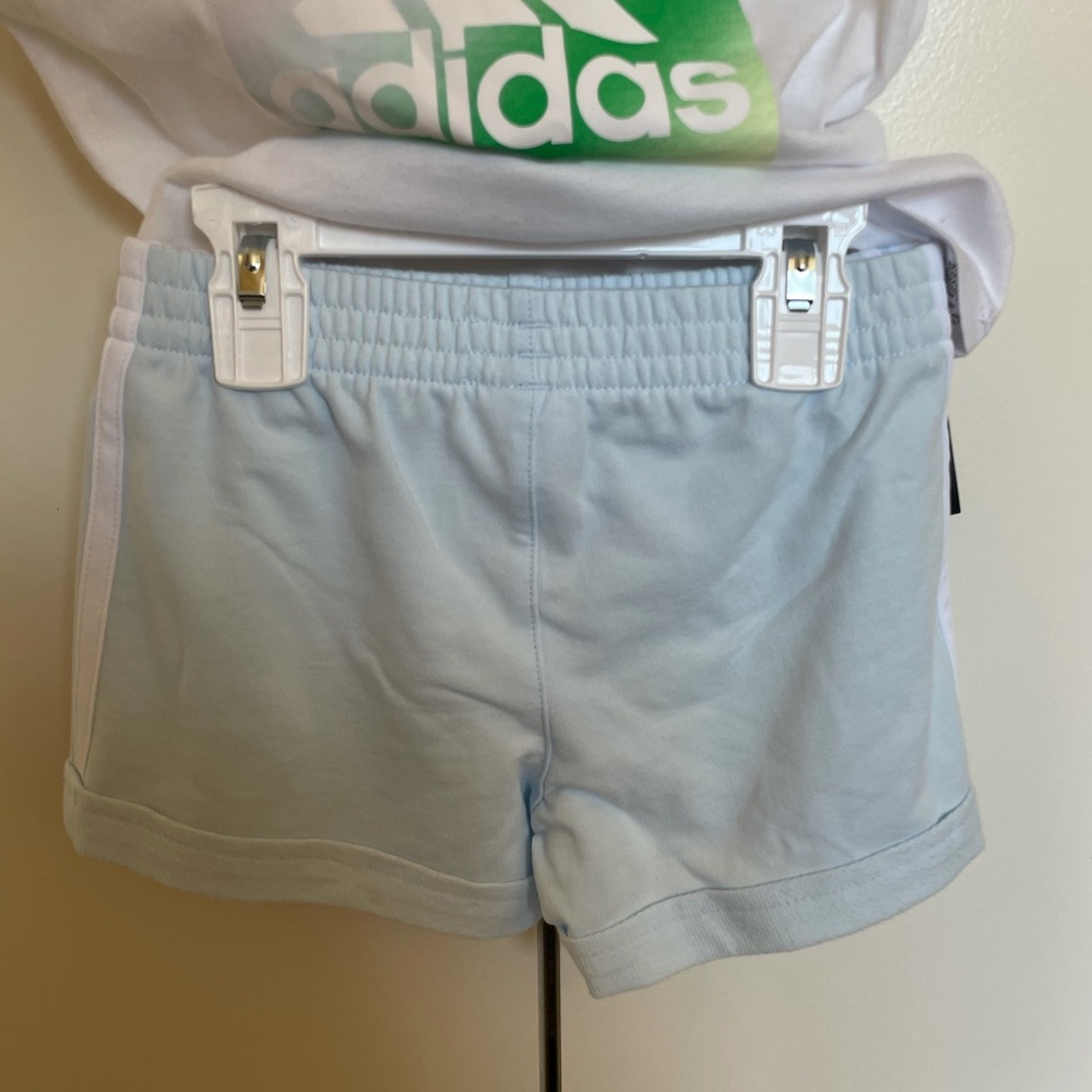 NWT! 🎀🦋☘️Adidas Shorts & T-Shirt Set - Picture 4 of 8